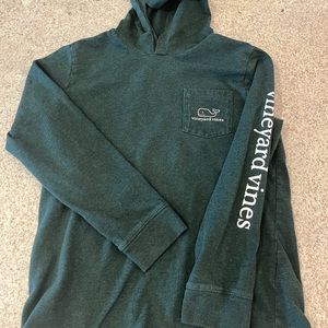 Vineyard Vines long sleeve hoodie tee. Boys Small.